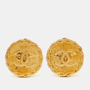 Chanel Cc Textured Gold Tone Round Clip-On Earrings